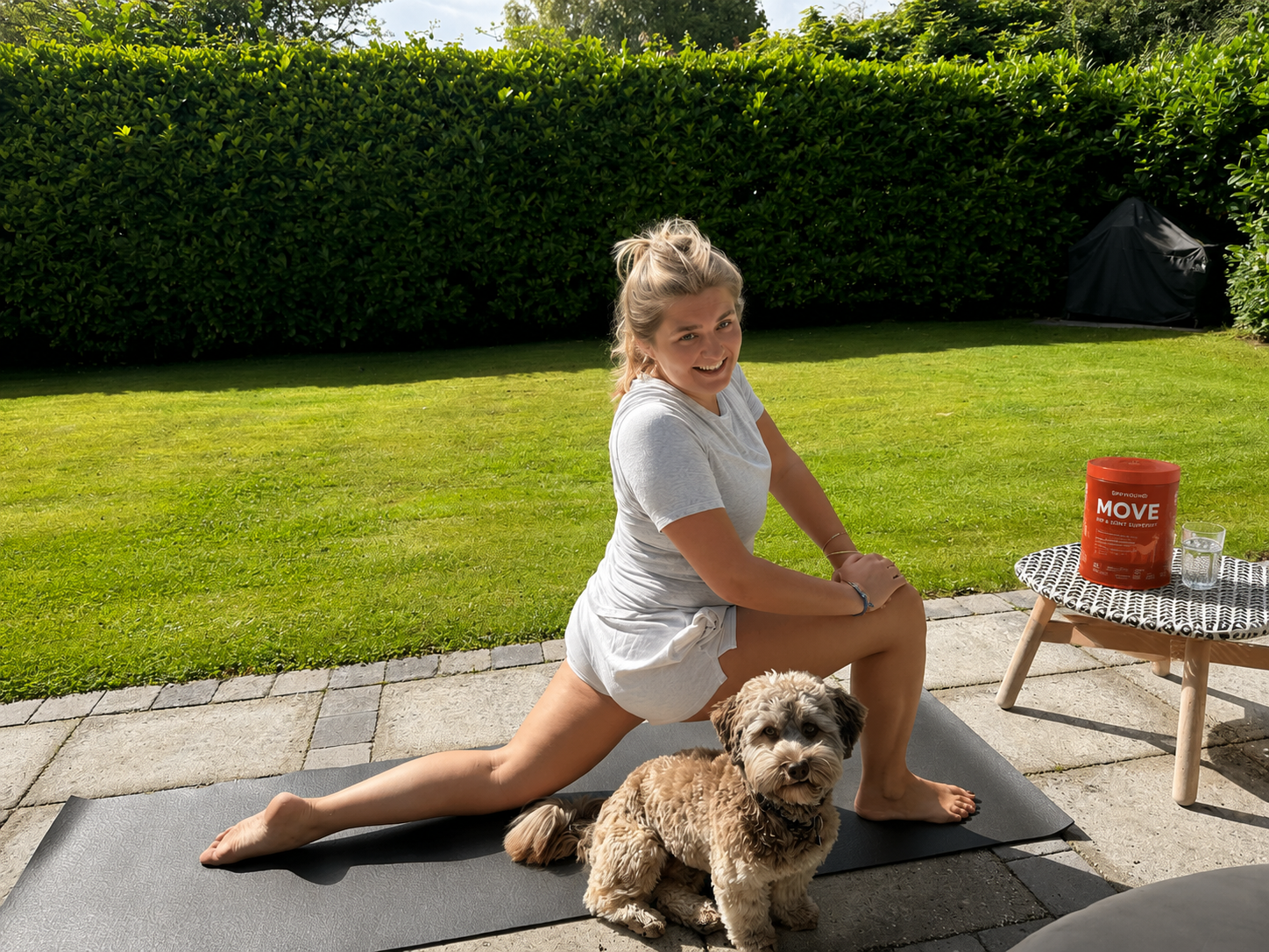 Elise van SpryHound support met haar hond